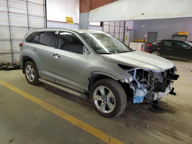 Photo 4 from auction – 2019 TOYOTA HIGHLANDER with VIN 5TDDZRFH9KS939205