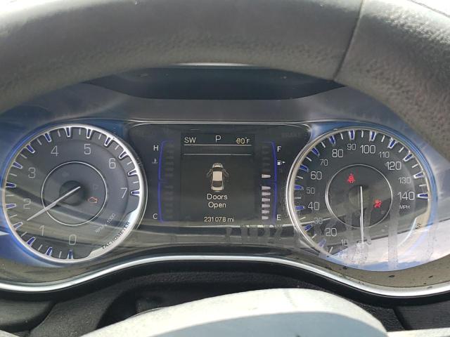 Photo 9 from auction – 2015 CHRYSLER 200 LIMITE with VIN 1C3CCCAB7FN695034