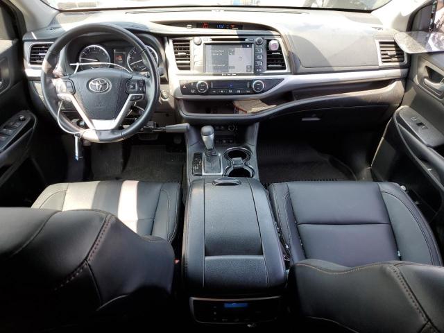 Photo 8 from auction – 2017 TOYOTA HIGHLANDER with VIN 5TDJZRFH7HS474354