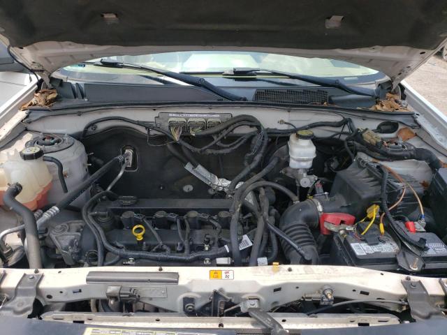 Photo 12 from auction – 2011 FORD ESCAPE XLT with VIN 1FMCU9D76BKB32146