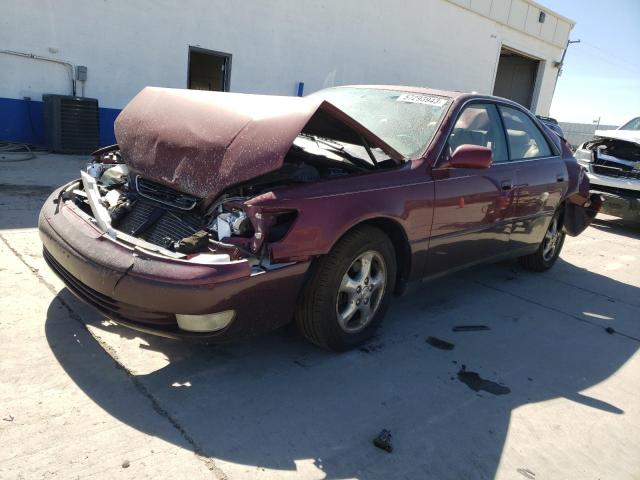 LEXUS ES 300 1998 with VIN JT8BF28G8W5030622 - Photo from auction