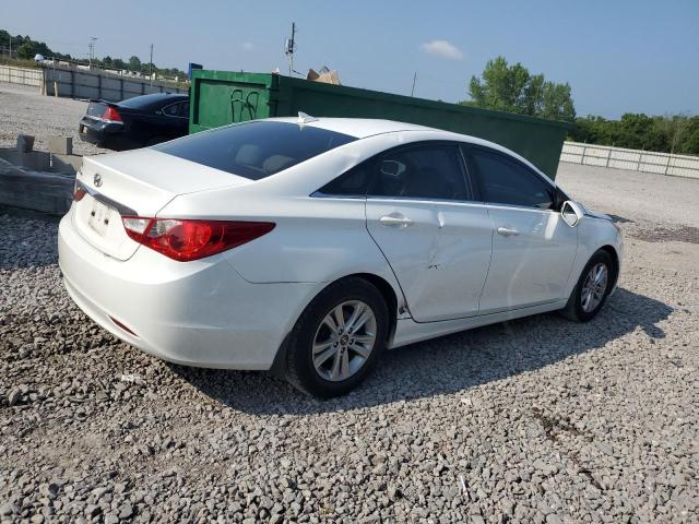 Photo 3 from auction – 2013 HYUNDAI SONATA GLS with VIN 5NPEB4AC4DH766287