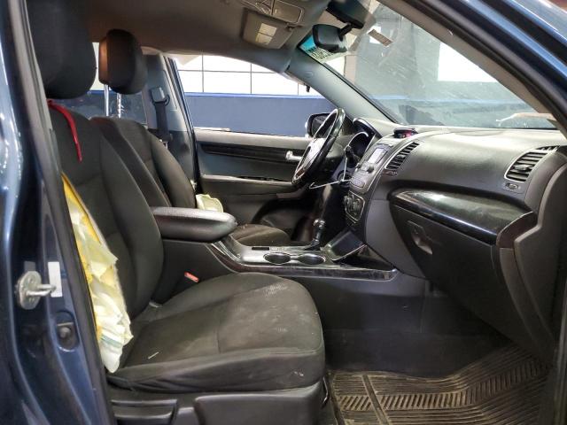 Photo 7 from auction – 2014 KIA SORENTO LX with VIN 5XYKTCA63EG540349