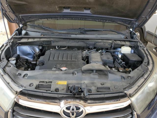Photo 12 from auction – 2016 TOYOTA HIGHLANDER with VIN 5TDJKRFHXGS234945