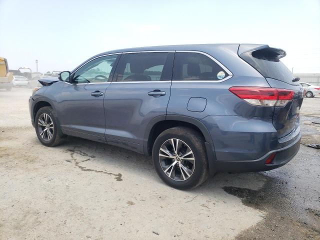 Photo 2 from auction – 2018 TOYOTA HIGHLANDER with VIN 5TDBZRFH8JS882968