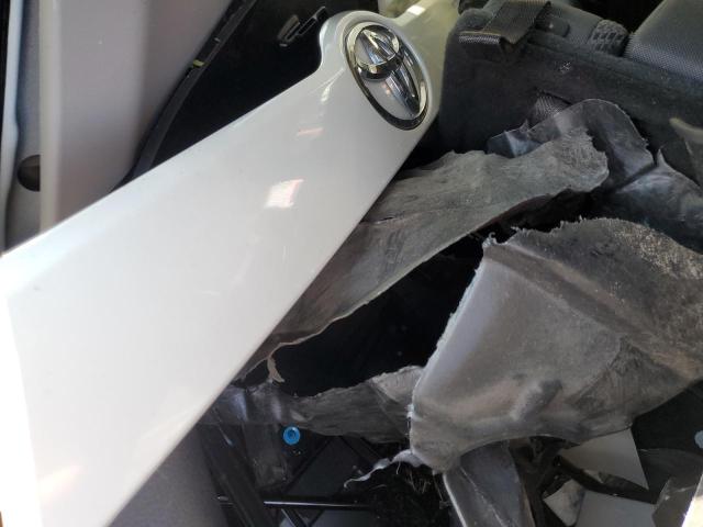 Photo 13 from auction – 2019 TOYOTA HIGHLANDER with VIN 5TDZARFH3KS059792
