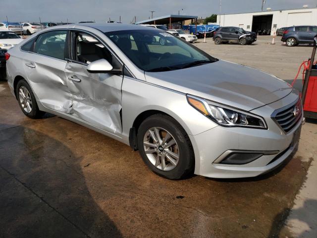 Photo 4 from auction – 2017 HYUNDAI SONATA SE with VIN 5NPE24AF3HH513610