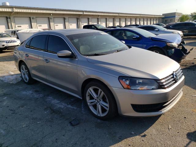 Photo 4 from auction – 2014 VOLKSWAGEN PASSAT SE with VIN 1VWBN7A3XEC009254