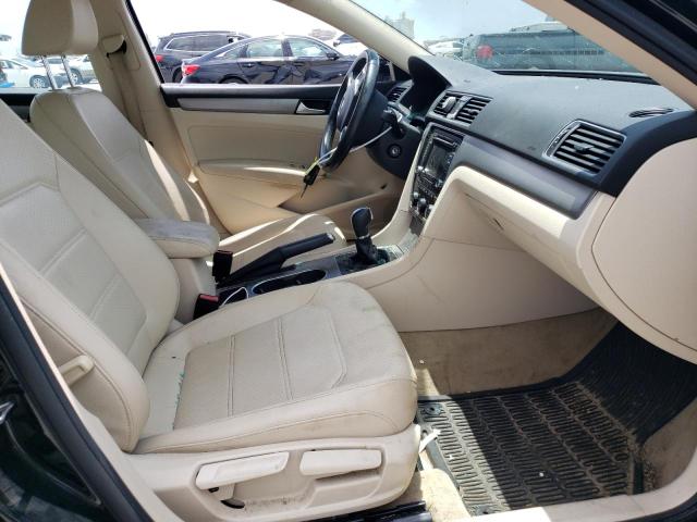 Photo 7 from auction – 2014 VOLKSWAGEN PASSAT SE with VIN 1VWBT7A38EC096318