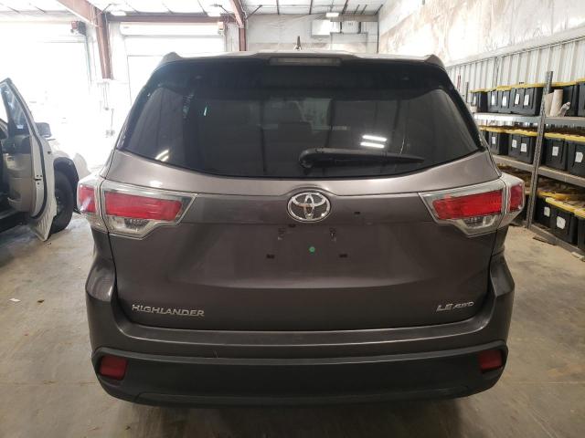 Photo 6 from auction – 2015 TOYOTA HIGHLANDER with VIN 5TDBKRFH3FS177684