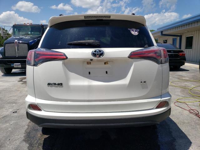 Photo 6 from auction – 2018 TOYOTA RAV4 LE with VIN JTMZFREV2JJ164540