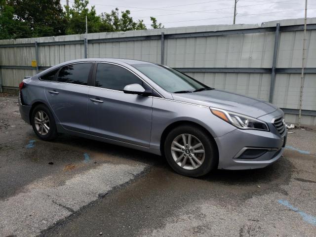 Photo 4 from auction – 2017 HYUNDAI SONATA SE with VIN 5NPE24AF3HH559311