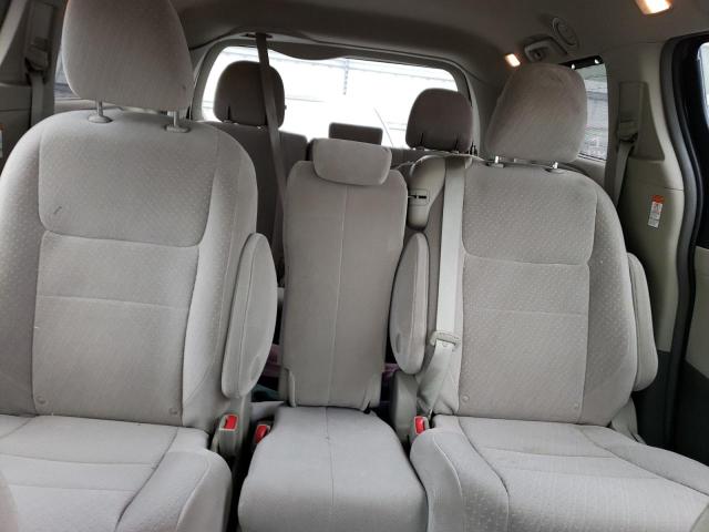 Photo 10 from auction – 2017 TOYOTA SIENNA LE with VIN 5TDKZ3DC2HS802904