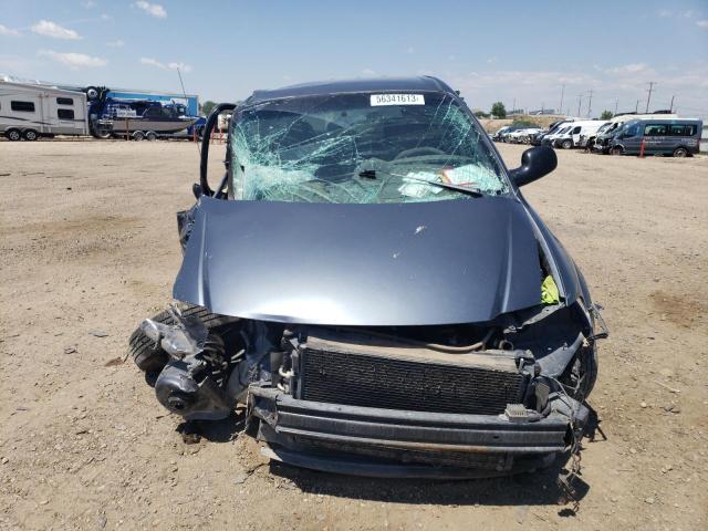 Photo 5 from auction – 2002 CHRYSLER TOWN & COU with VIN 2C4GP54L42R781576