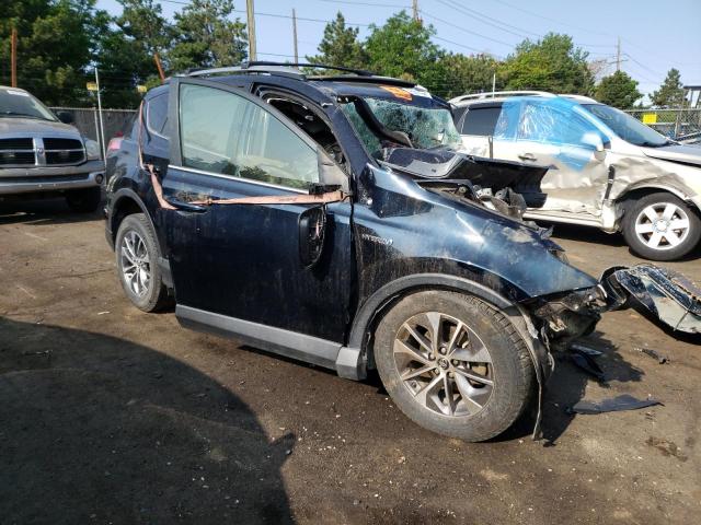 Photo 4 from auction – 2017 TOYOTA RAV4 with VIN JTMRJREV1HD146330