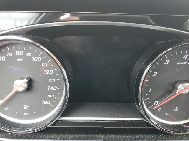 Photo 9 from auction – 2017 MERCEDES-BENZ E 300 with VIN WDDZF4JBXHA036853