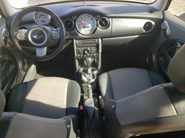 Photo 8 from auction – 2006 MINI COOPER with VIN WMWRC33586TK15301