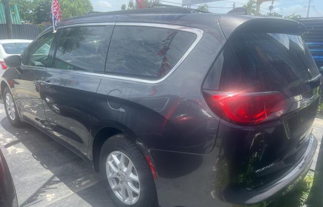 Photo 3 from auction – 2020 CHRYSLER VOYAGER LX with VIN 2C4RC1DG1LR256850