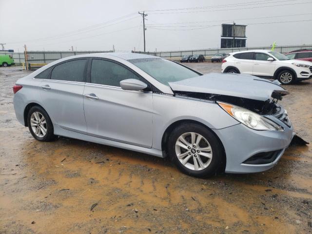 Photo 4 from auction – 2014 HYUNDAI SONATA with VIN 5NPEB4AC2EH833406