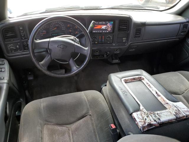 Photo 8 from auction – 2003 CHEVROLET SILVERADO with VIN 1GCEK19T73E228605