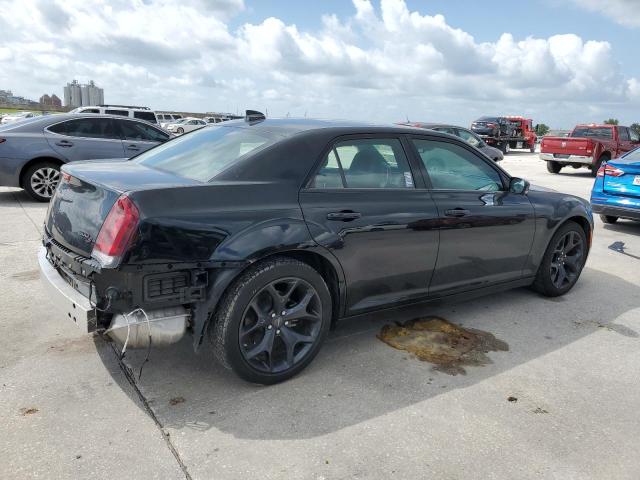 Photo 3 from auction – 2022 CHRYSLER 300 S with VIN 2C3CCABG4NH130813