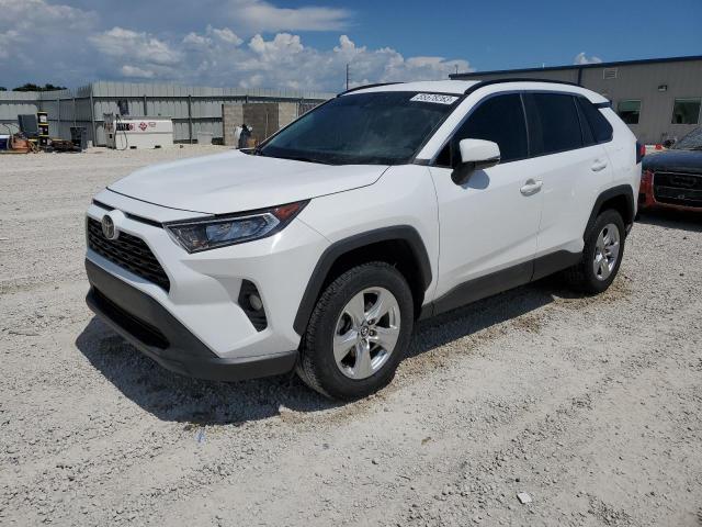 TOYOTA RAV4 XLE 2021 with VIN 2T3W1RFV3MC090276 - Photo from auction