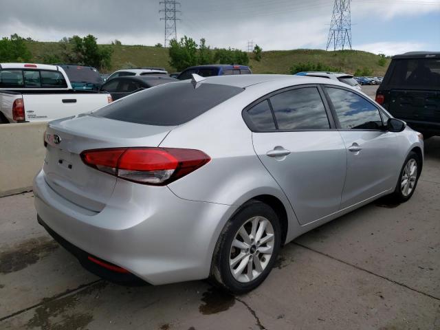 Photo 3 from auction – 2017 KIA FORTE LX with VIN 3KPFL4A75HE146434