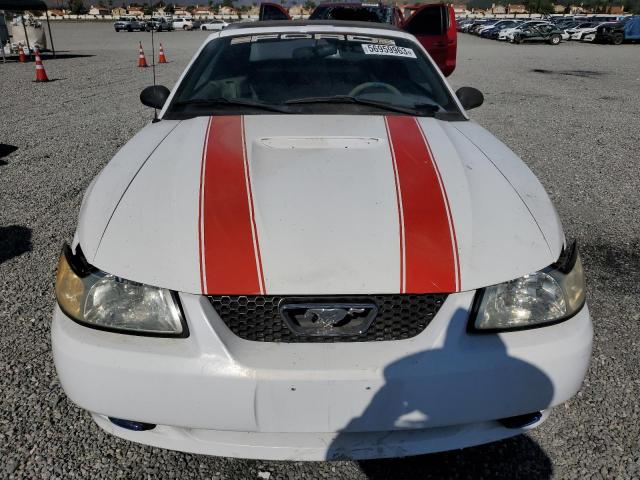 Photo 5 from auction – 2000 FORD MUSTANG with VIN 1FAFP4440YF134483