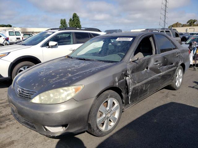 TOYOTA CAMRY LE 2005 with VIN 4T1BF32K05U602271 - Photo from auction