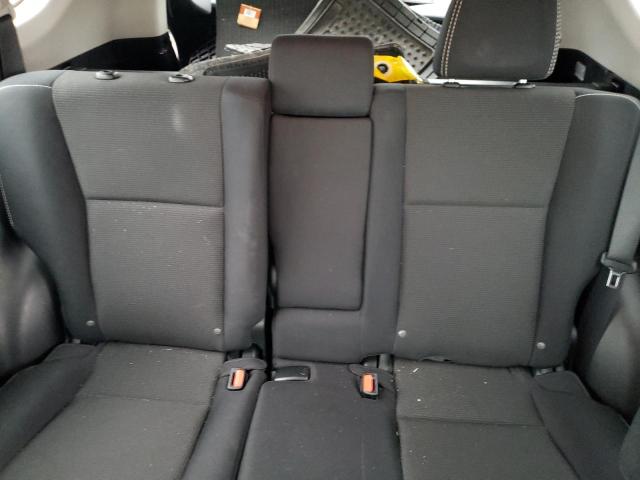 Photo 10 from auction – 2016 TOYOTA RAV4 XLE with VIN 2T3RFREV2GW530376