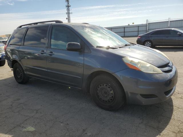 Photo 4 from auction – 2010 TOYOTA SIENNA CE with VIN 5TDKK4CC3AS315065