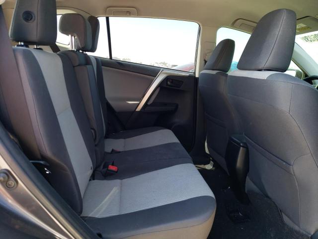 Photo 11 from auction – 2015 TOYOTA RAV4 LE with VIN JTMZFREV1FD043858