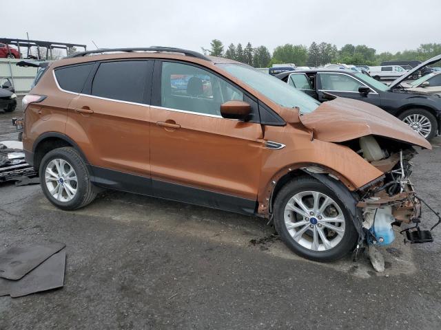 Photo 4 from auction – 2017 FORD ESCAPE SE with VIN 1FMCU9GDXHUB48610