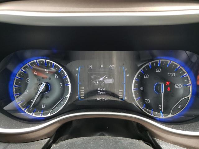 Photo 9 from auction – 2017 CHRYSLER PACIFICA T with VIN 2C4RC1BG7HR569623