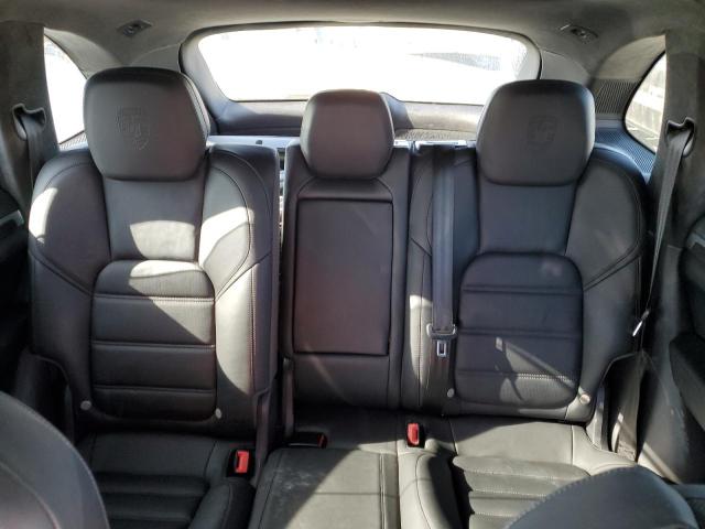 Zdjęcie 10 z aukcji – 2014 PORSCHE CAYENNE TU z VIN WP1AC2A28ELA87450