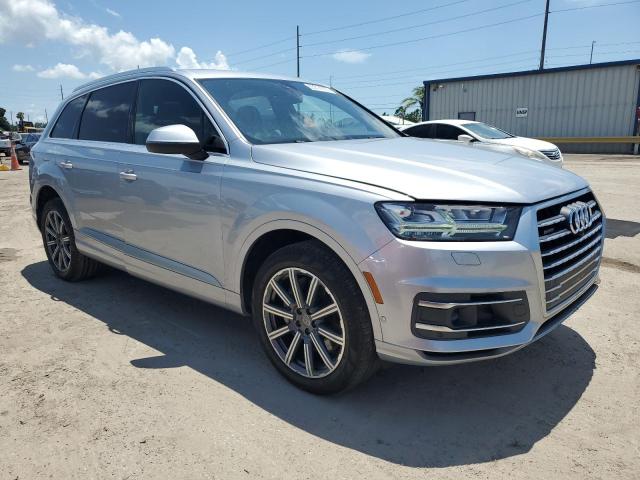 Photo 4 from auction – 2019 AUDI Q7 PREMIUM with VIN WA1LAAF74KD010220