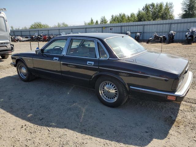 Photo 2 from auction – 1989 JAGUAR VANDENPLAS with VIN SAJKY154XKC586602