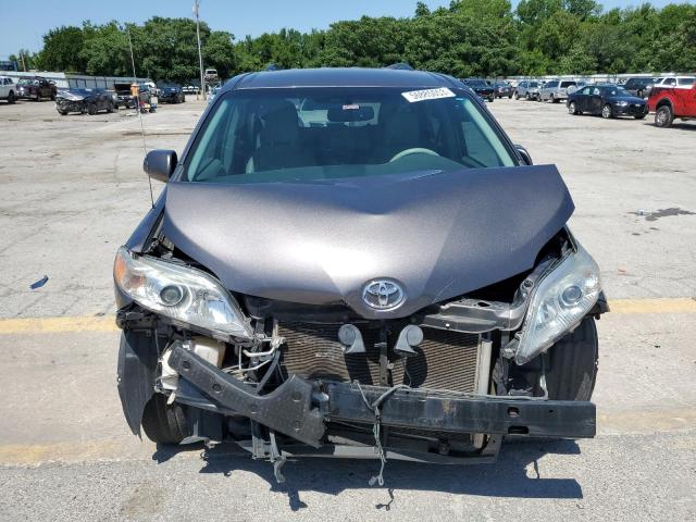 Photo 5 from auction – 2013 TOYOTA SIENNA LE with VIN 5TDKK3DC1DS385418