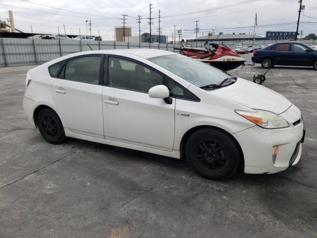 Photo 4 from auction – 2014 TOYOTA PRIUS with VIN JTDKN3DU2E0366512