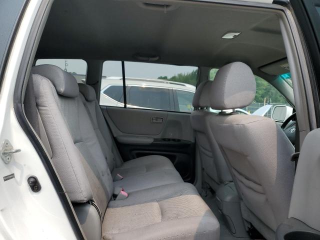 Photo 11 from auction – 2004 TOYOTA HIGHLANDER with VIN JTEEP21A040046272