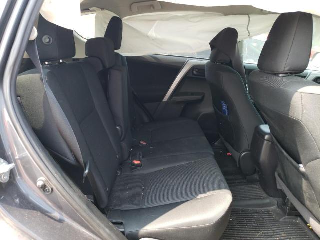 Photo 11 from auction – 2018 TOYOTA RAV4 LE with VIN 2T3ZFREV4JW472164