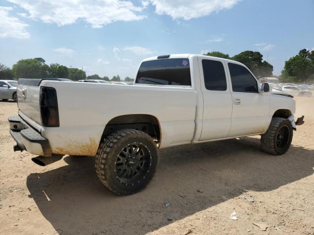 Photo 3 from auction – 2003 CHEVROLET SILVERADO with VIN 2GCEC19VX31353503