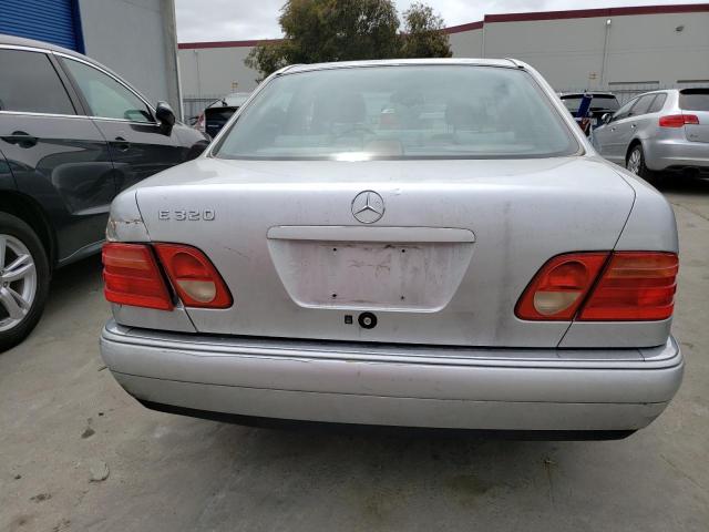 Photo 6 from auction – 1997 MERCEDES-BENZ E 320 with VIN WDBJF55F1VA278287