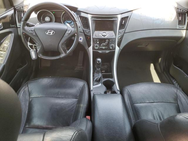 Photo 8 from auction – 2011 HYUNDAI SONATA SE with VIN 5NPEC4AB2BH306322