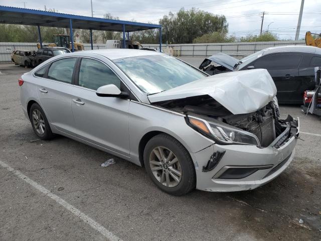 Photo 4 from auction – 2016 HYUNDAI SONATA SE with VIN 5NPE24AF2GH337342