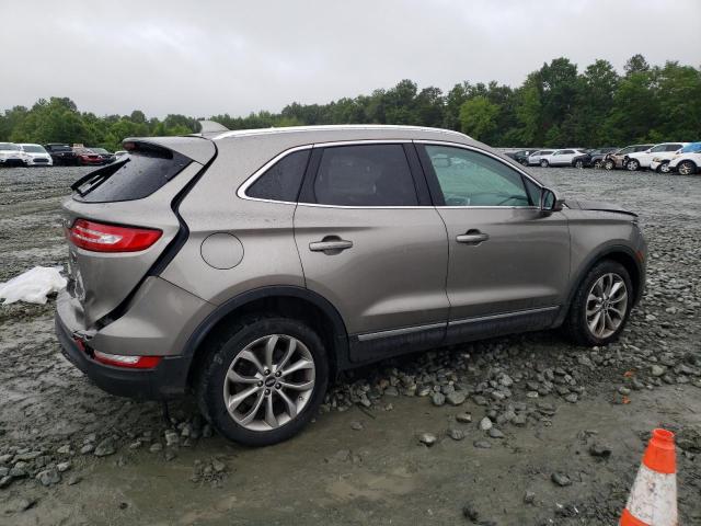 Photo 3 from auction – 2017 LINCOLN MKC SELECT with VIN 5LMCJ2C94HUL72082