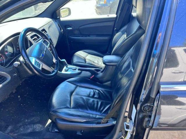 Photo 5 from auction – 2011 CHRYSLER 200 LIMITE with VIN 1C3BC2FG5BN520737