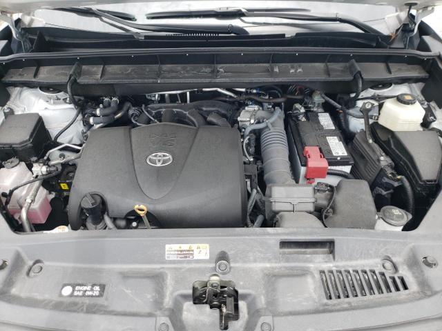 Photo 12 from auction – 2022 TOYOTA HIGHLANDER with VIN 5TDCZRBH4NS570257