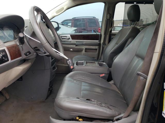 Photo 7 from auction – 2010 CHRYSLER TOWN & COU with VIN 2A4RR5D16AR170023