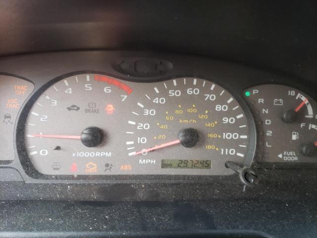 Photo 9 from auction – 2002 TOYOTA SEQUOIA with VIN 5TDZT34A32S097679